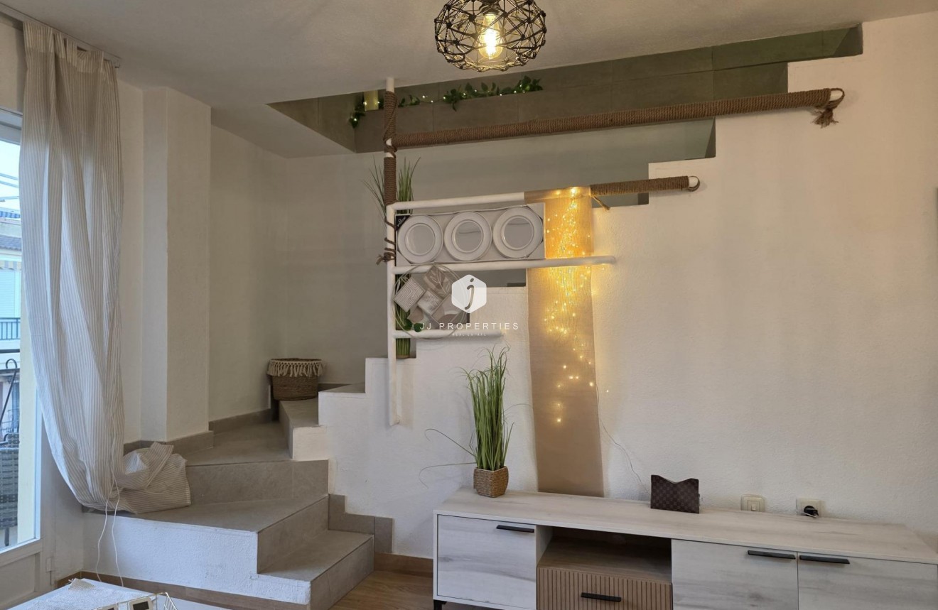 Z drugiej ręki - Daszek -
Torrevieja - Cala Ferris