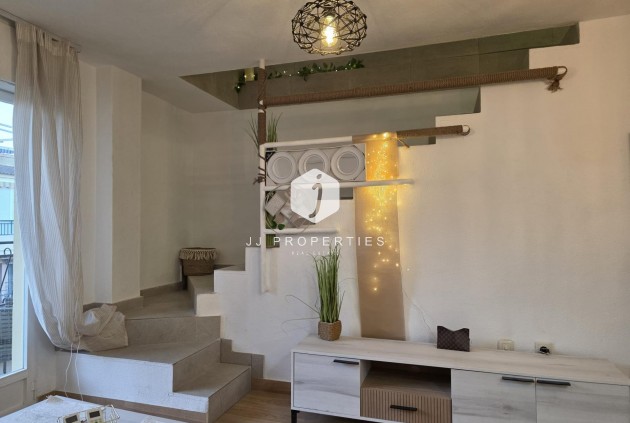 Z drugiej ręki - Daszek -
Torrevieja - Cala Ferris