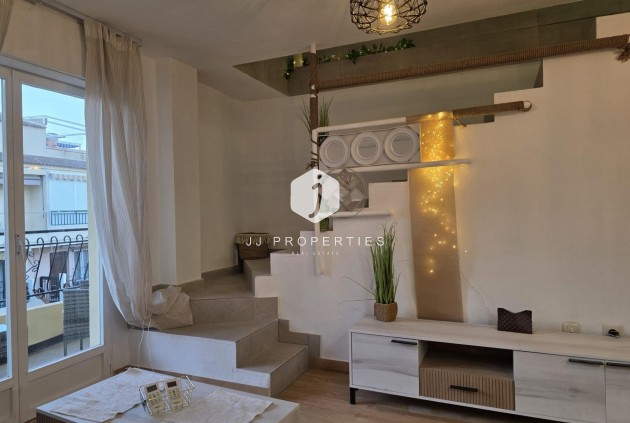 Z drugiej ręki - Daszek -
Torrevieja - Cala Ferris