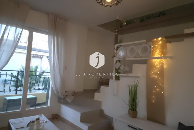 Z drugiej ręki - Daszek -
Torrevieja - Cala Ferris