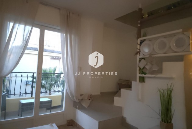 Z drugiej ręki - Daszek -
Torrevieja - Cala Ferris