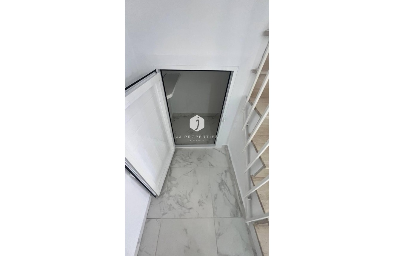 Tweedehands - Chalet -
Torrevieja - Los Balcones - Los Altos del Edén