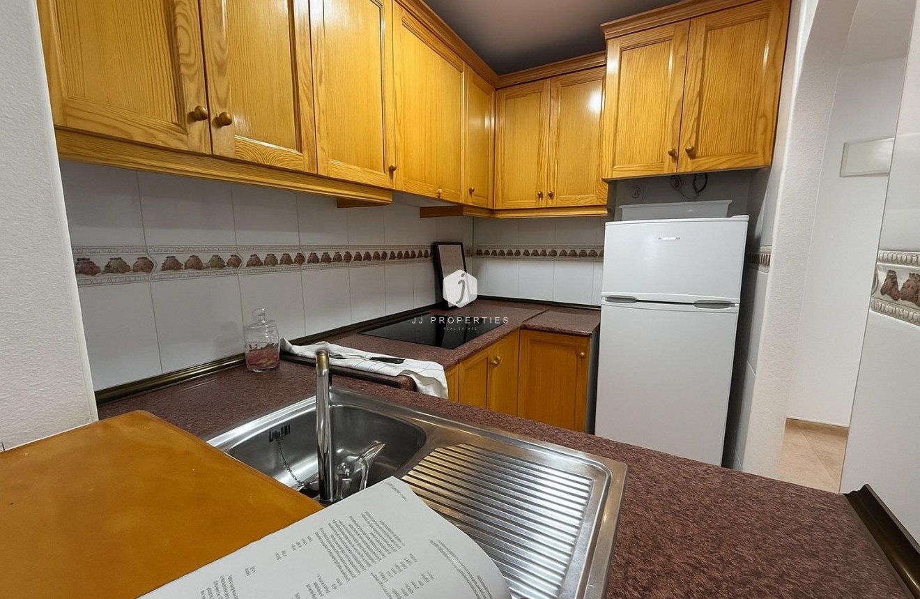 Tweedehands - Appartement / flat -
Torrevieja - Habaneras