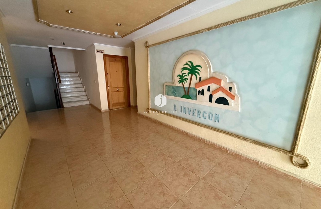 Tweedehands - Appartement / flat -
Torrevieja - Habaneras