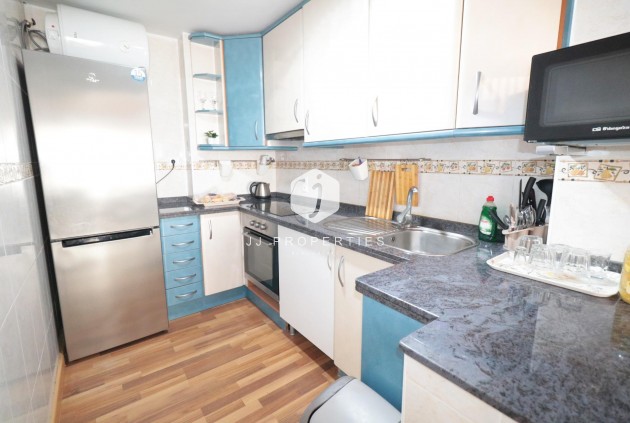 Z drugiej ręki - Daszek -
Torrevieja - Acequion