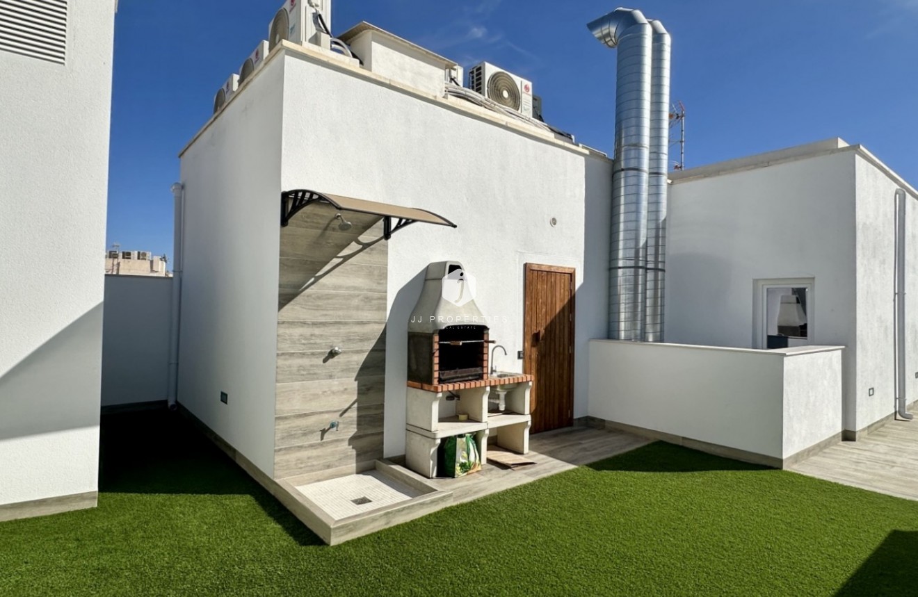 Z drugiej ręki - Mieszkanie w bloku -
Torrevieja - Costa Blanca