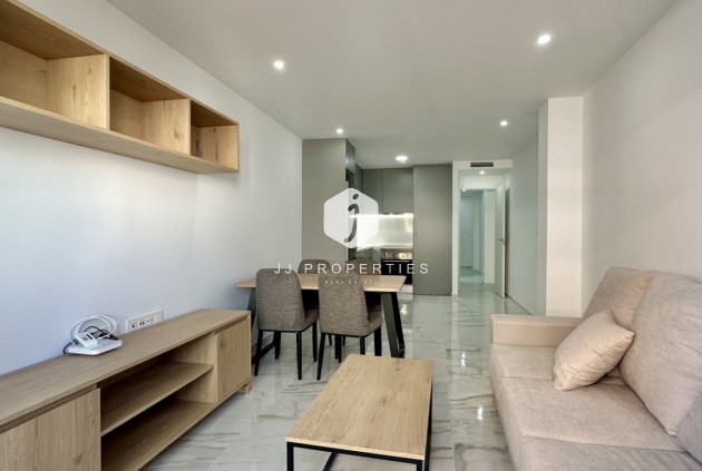 Z drugiej ręki - Mieszkanie w bloku -
Torrevieja - Costa Blanca