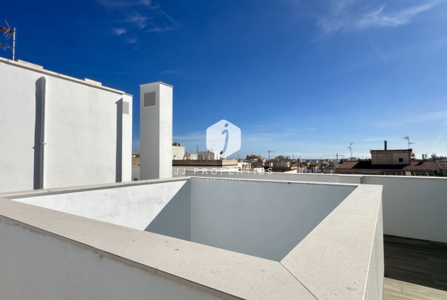 Z drugiej ręki - Mieszkanie w bloku -
Torrevieja - Costa Blanca