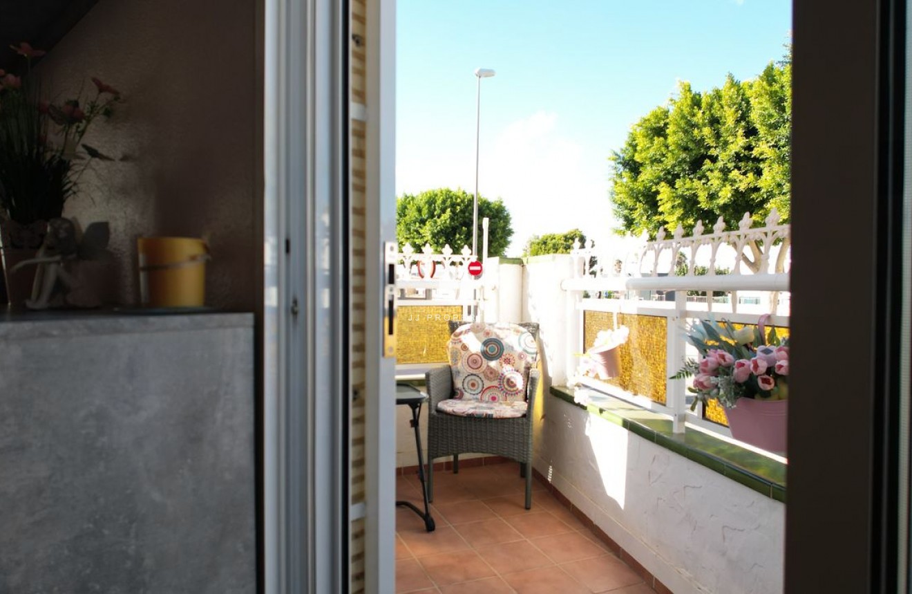 Z drugiej ręki - Mieszkanie w bloku -
Rojales - Inland