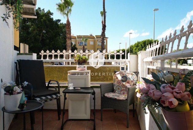 Z drugiej ręki - Mieszkanie w bloku -
Rojales - Inland