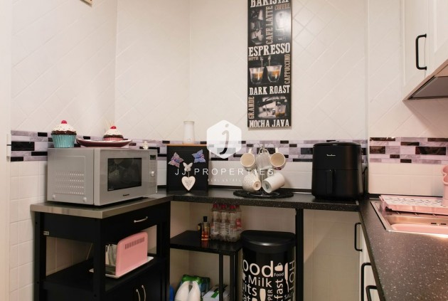 Z drugiej ręki - Mieszkanie w bloku -
Rojales - Inland