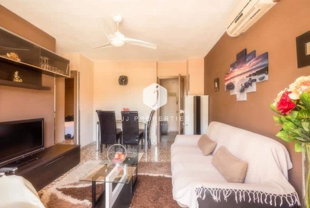 Z drugiej ręki - Mieszkanie w bloku -
Punta Prima - Costa Blanca