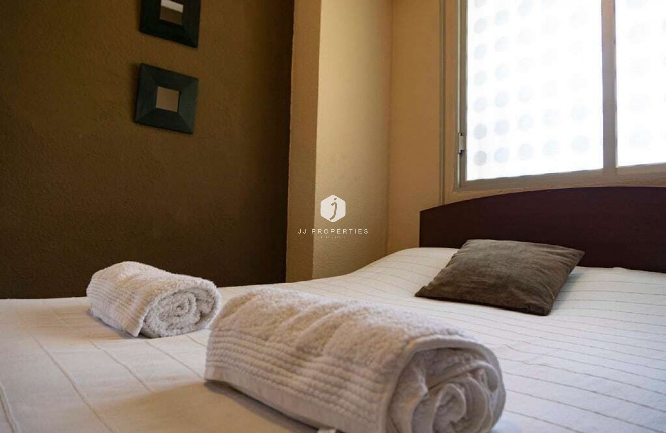 Z drugiej ręki - Mieszkanie w bloku -
Punta Prima - Costa Blanca