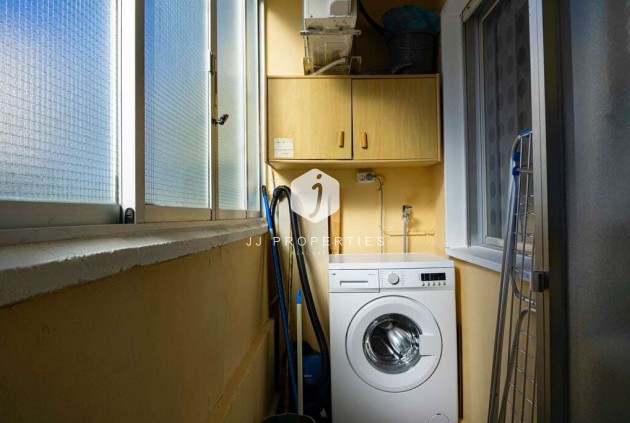 Z drugiej ręki - Mieszkanie w bloku -
Punta Prima - Costa Blanca