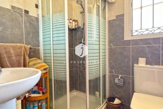 Z drugiej ręki - Villa -
Torrevieja - Los Balcones