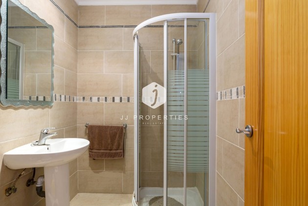 Z drugiej ręki - Villa -
Torrevieja - Los Balcones