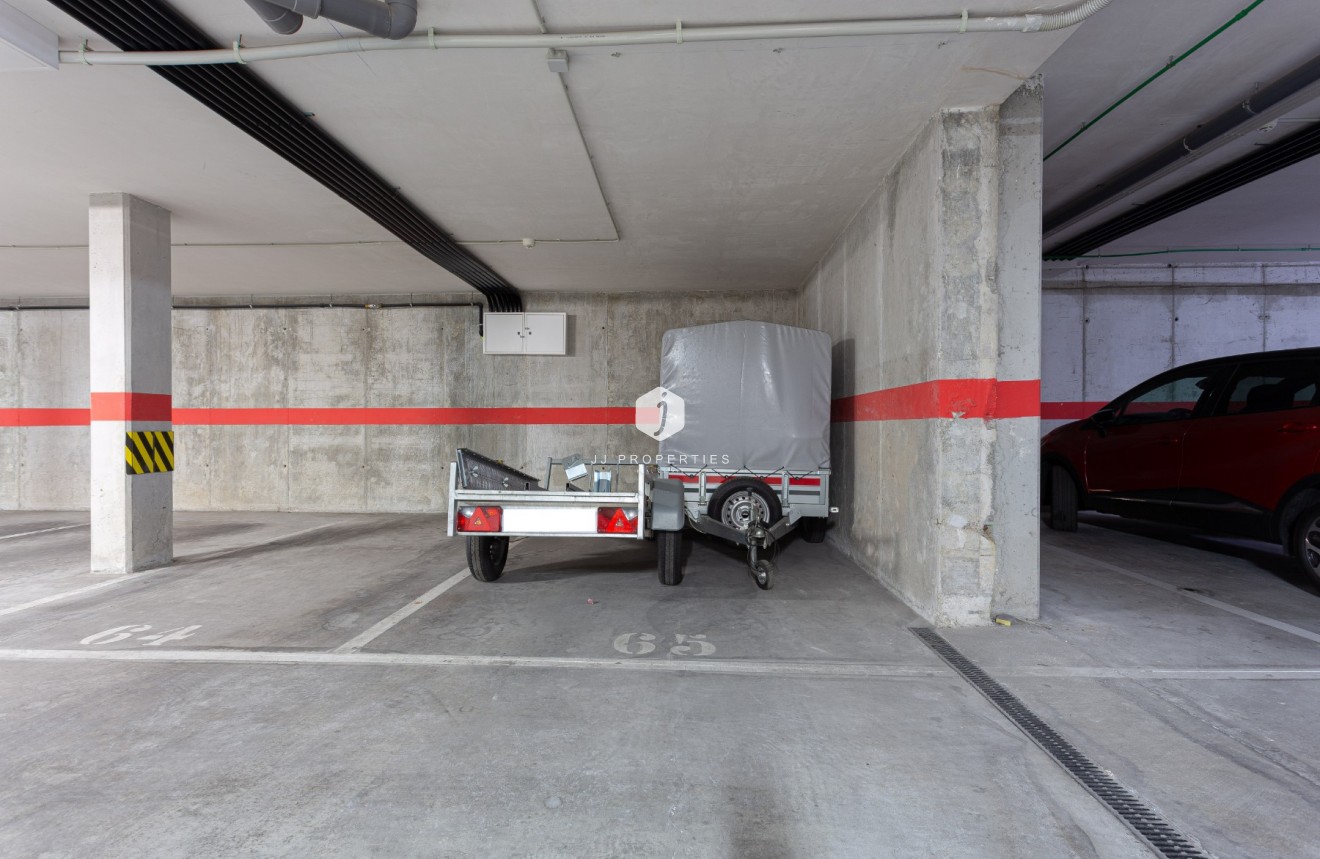 Z drugiej ręki - Mieszkanie w bloku -
Torrevieja - Costa Blanca