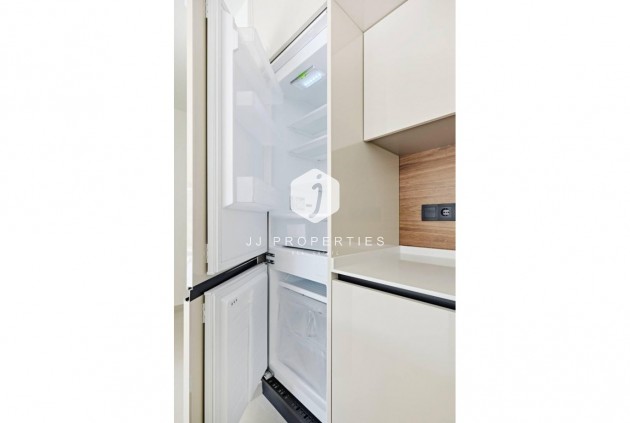 Z drugiej ręki - Mieszkanie w bloku -
Torrevieja - Costa Blanca