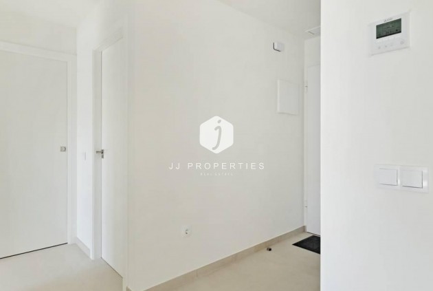 Z drugiej ręki - Mieszkanie w bloku -
Torrevieja - Costa Blanca