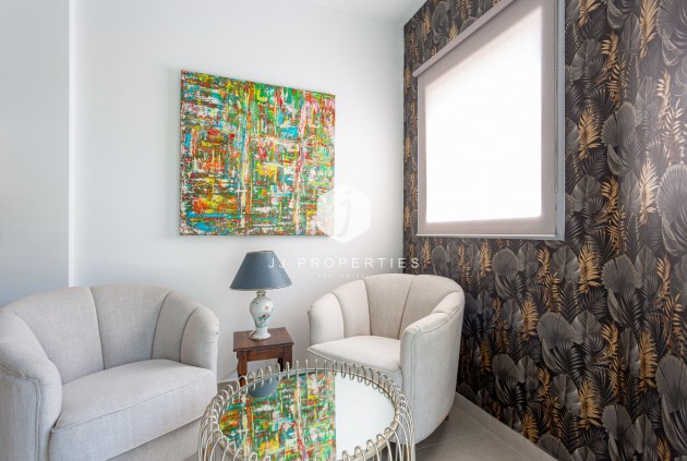 Z drugiej ręki - Mieszkanie w bloku -
Torrevieja - Costa Blanca