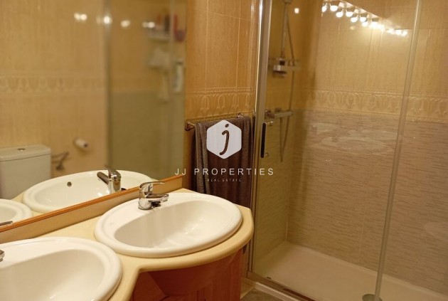 Z drugiej ręki - Dupleks -
Daya Vieja - Costa Blanca