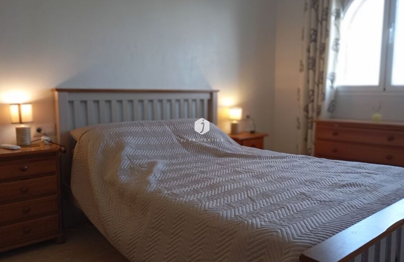 Z drugiej ręki - Dupleks -
Daya Vieja - Costa Blanca