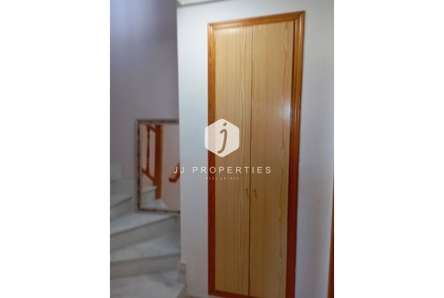 Z drugiej ręki - Dupleks -
Daya Vieja - Costa Blanca