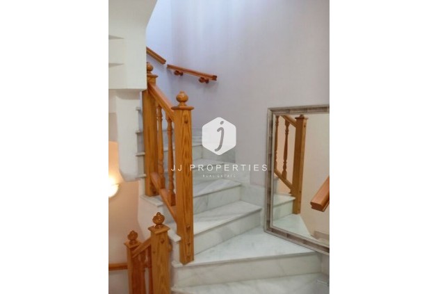 Z drugiej ręki - Dupleks -
Daya Vieja - Costa Blanca