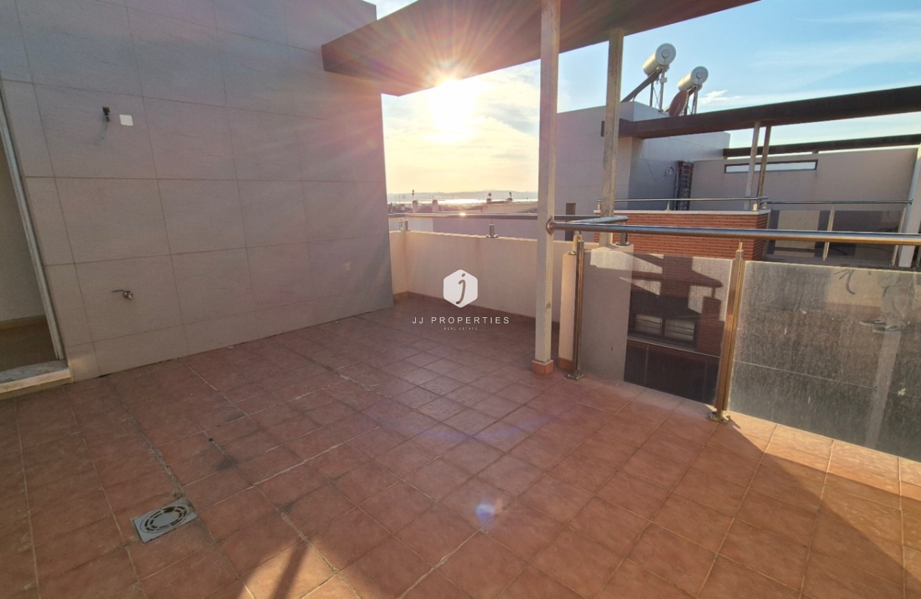 Z drugiej ręki - Dupleks -
Torrevieja - Costa Blanca