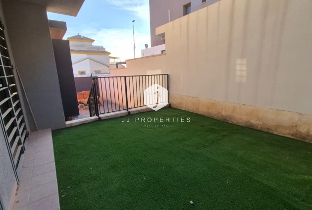 Z drugiej ręki - Dupleks -
Torrevieja - Costa Blanca