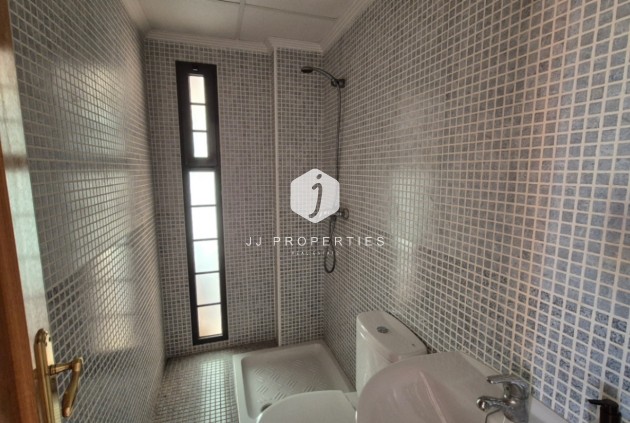 Z drugiej ręki - Dupleks -
Torrevieja - Costa Blanca