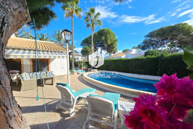 Z drugiej ręki - Villa -
Orihuela Costa - Costa Blanca