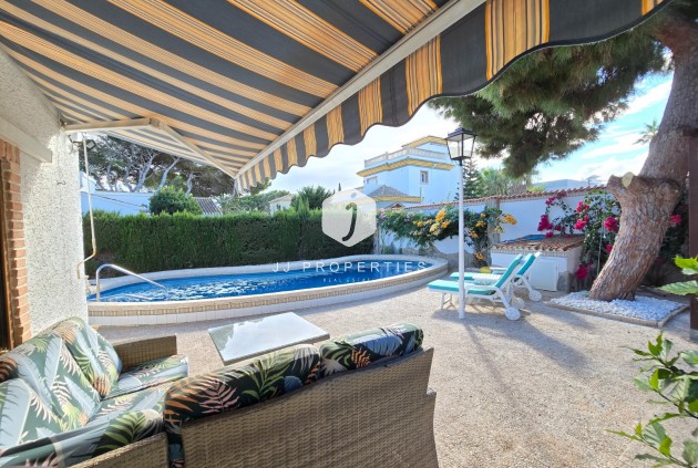 Z drugiej ręki - Villa -
Orihuela Costa - Costa Blanca