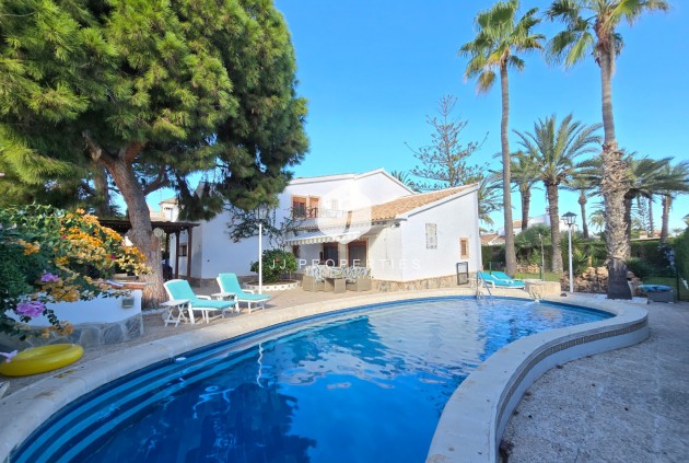 Z drugiej ręki - Villa -
Orihuela Costa - Costa Blanca