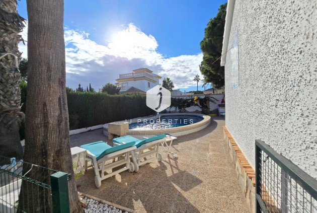 Z drugiej ręki - Villa -
Orihuela Costa - Costa Blanca