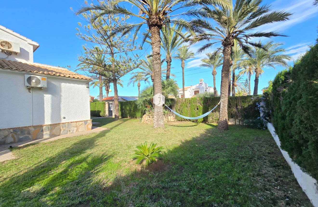 Z drugiej ręki - Villa -
Orihuela Costa - Costa Blanca