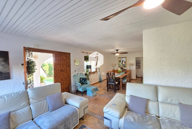 Z drugiej ręki - Villa -
Orihuela Costa - Costa Blanca