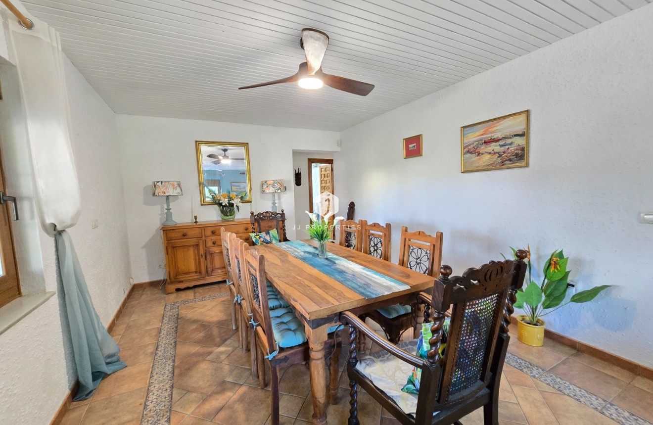 Z drugiej ręki - Villa -
Orihuela Costa - Costa Blanca