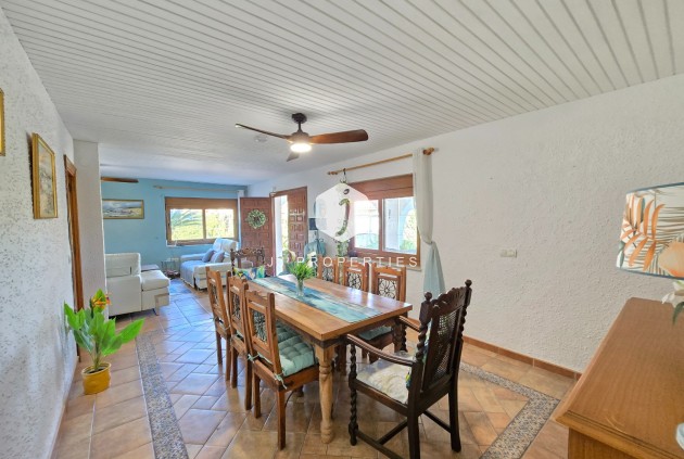 Z drugiej ręki - Villa -
Orihuela Costa - Costa Blanca