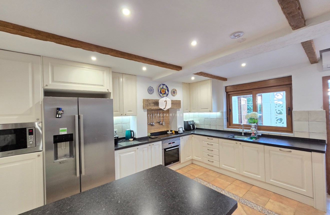 Z drugiej ręki - Villa -
Orihuela Costa - Costa Blanca