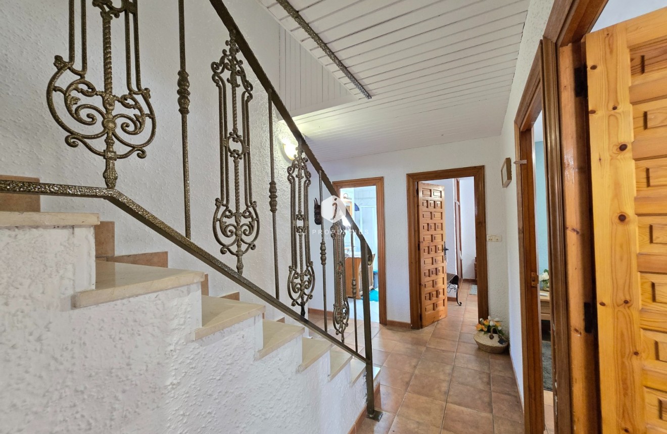 Z drugiej ręki - Villa -
Orihuela Costa - Costa Blanca