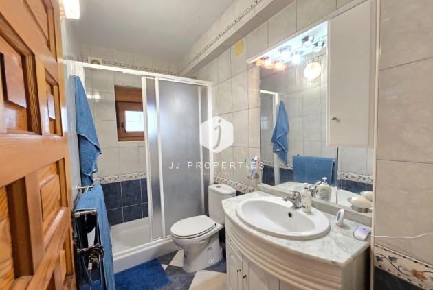 Z drugiej ręki - Villa -
Orihuela Costa - Costa Blanca