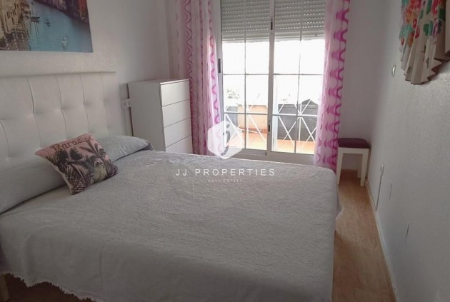 Z drugiej ręki - Bungalow -
Orihuela Costa - Los Almendros-la Florida