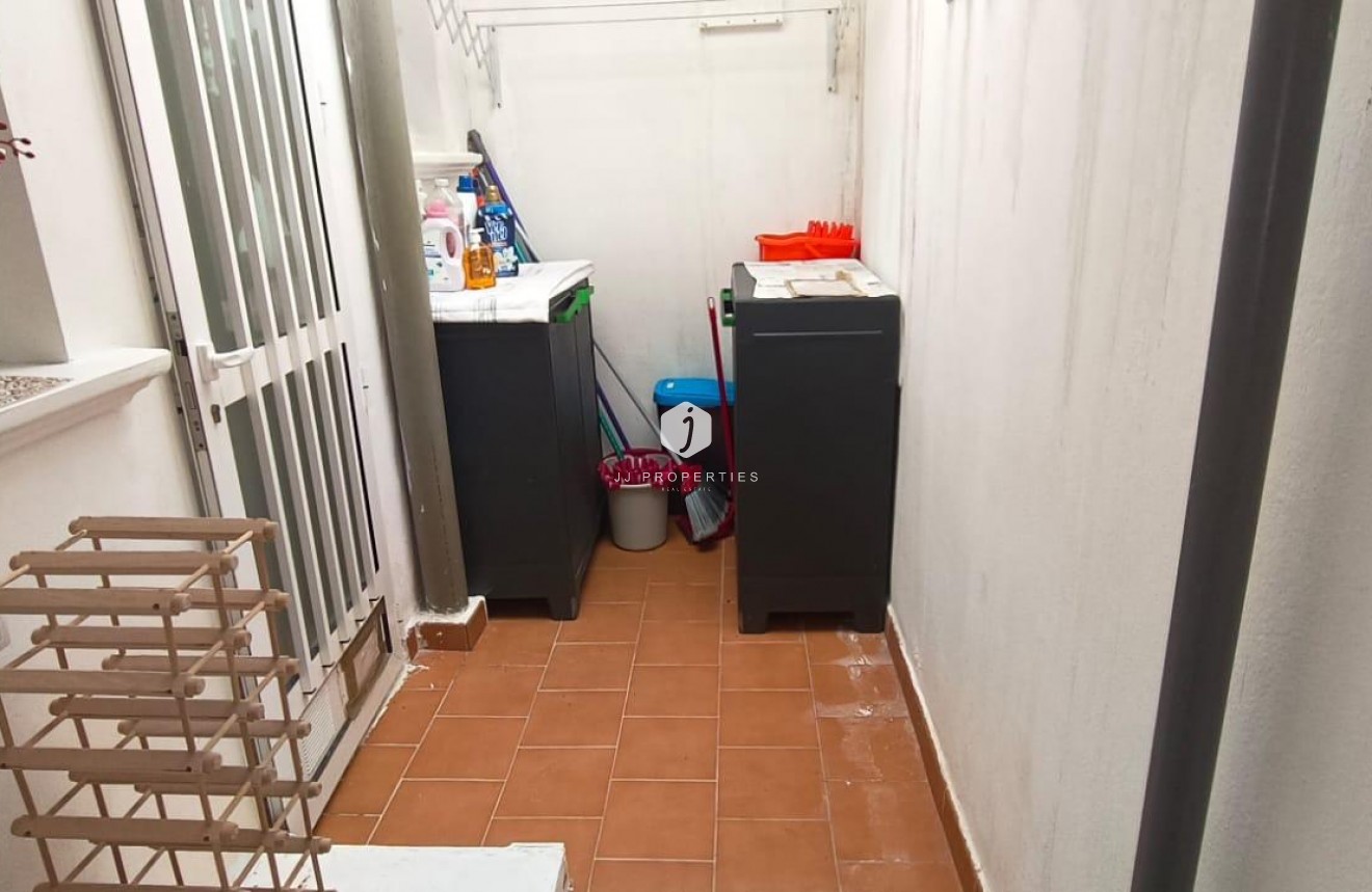 Z drugiej ręki - Bungalow -
Orihuela Costa - Los Almendros-la Florida