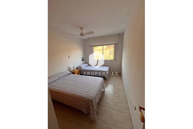 Z drugiej ręki - Szalet -
Orihuela Costa - Campoamor