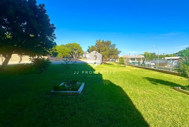 Z drugiej ręki - Mieszkanie w bloku -
Orihuela Costa - Altos De Campoamor