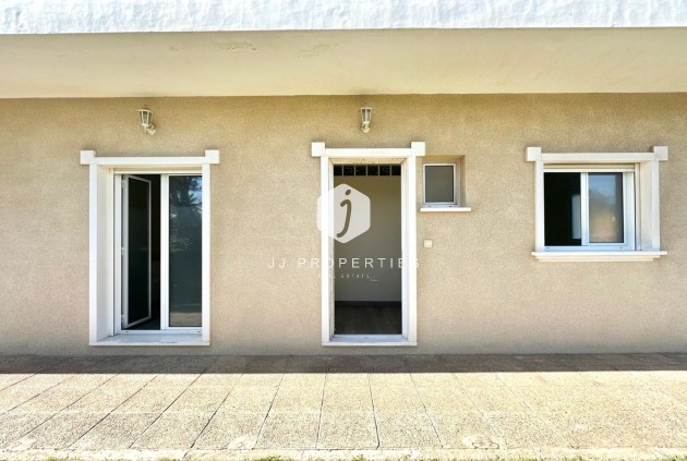 Z drugiej ręki - Mieszkanie w bloku -
Orihuela Costa - Altos De Campoamor