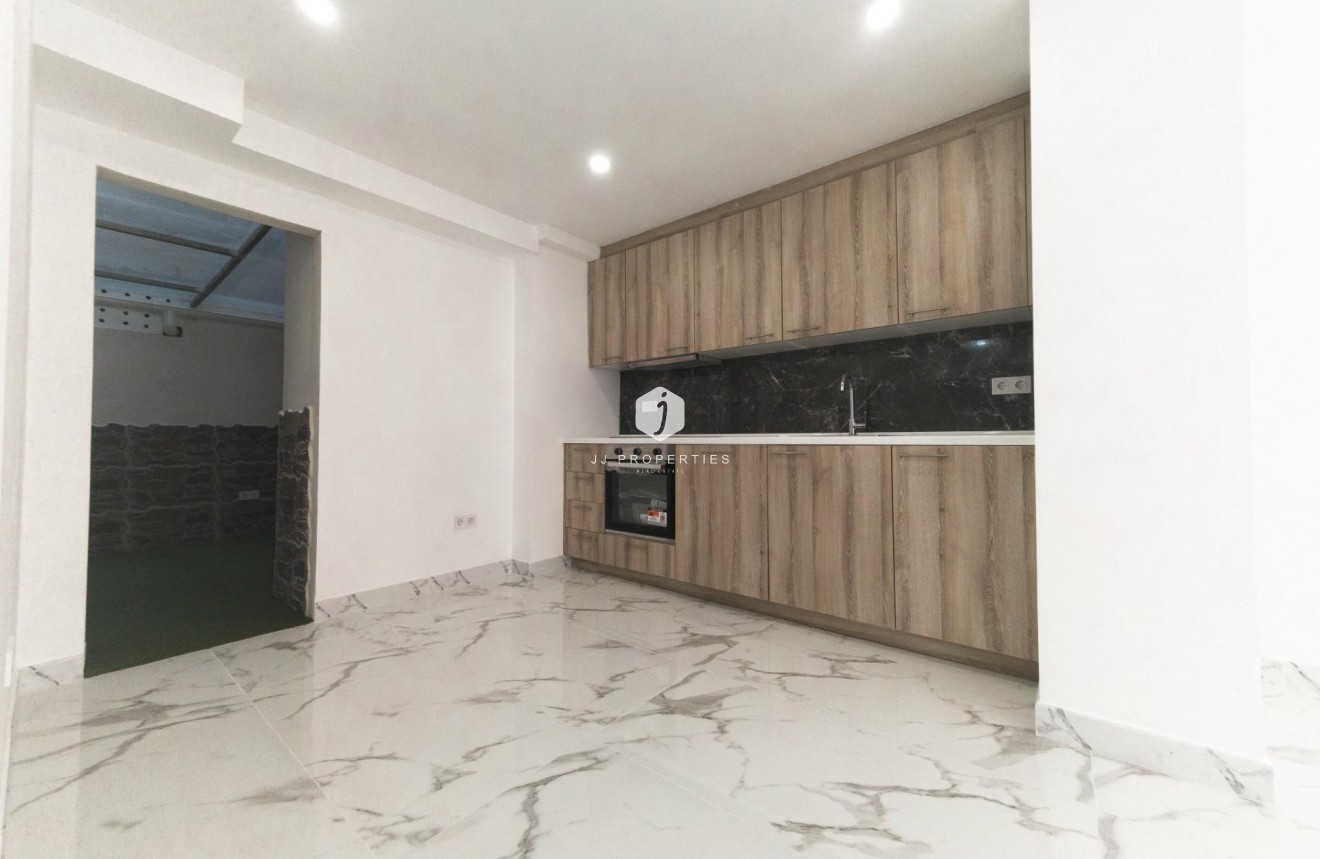 Tweedehands - Appartement / flat -
Torrevieja - Playa de los Naufragos