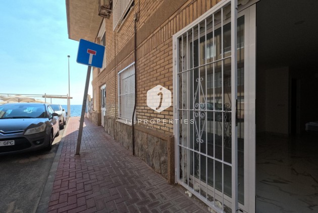 Tweedehands - Appartement / flat -
Torrevieja - Playa de los Naufragos
