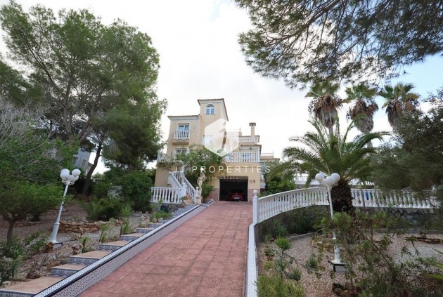 Z drugiej ręki - Villa -
Orihuela Costa - Costa Blanca